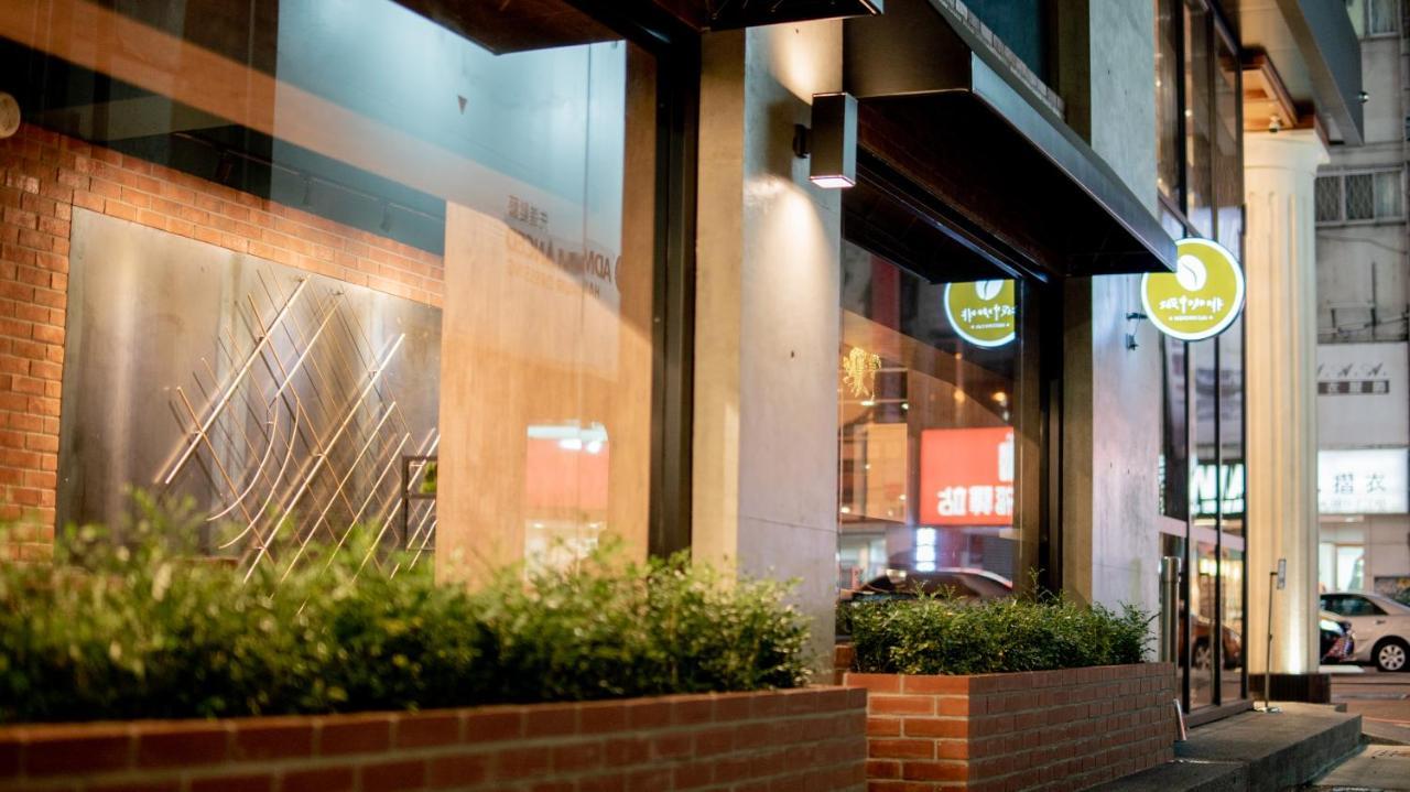 Hotel East ไถจง ภายนอก รูปภาพ
