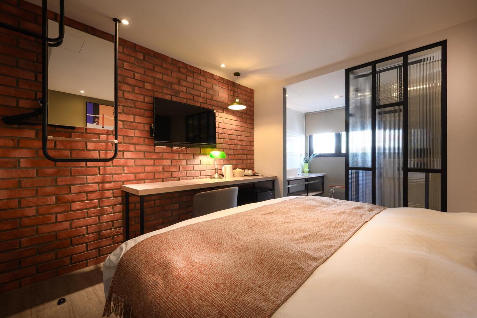 Hotel East ไถจง ภายนอก รูปภาพ