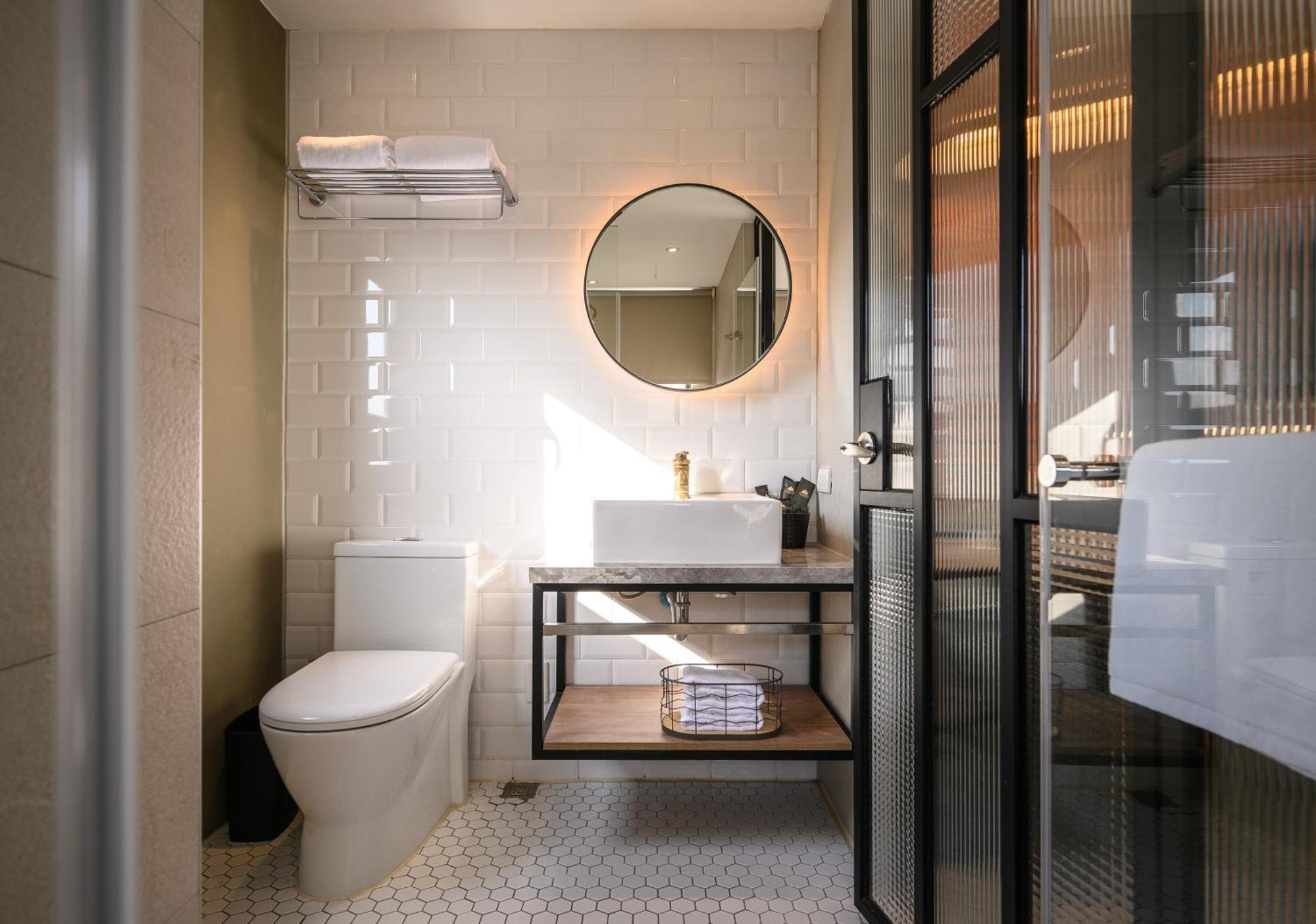 Hotel East ไถจง ภายนอก รูปภาพ